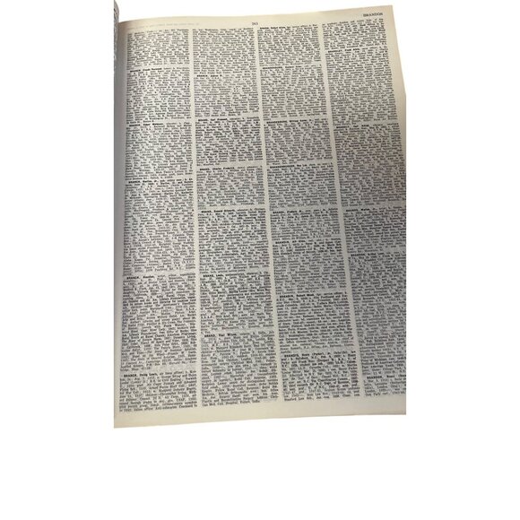 Whos Who In America 1966-1967 100th Anniversary Edition Hardcover Book - Picture 9 of 9